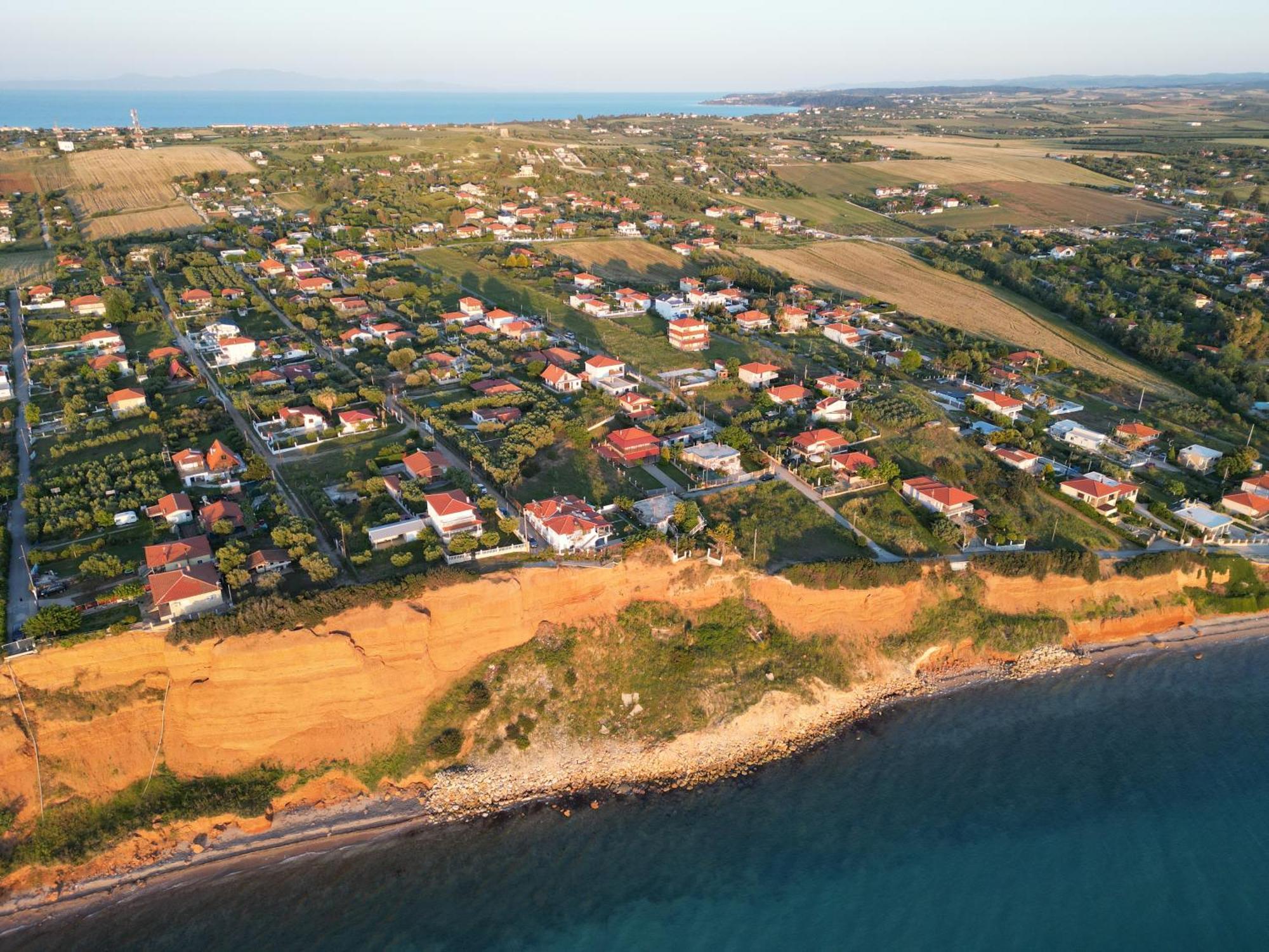 Thea Suites Potidea Nea Poteidaia Esterno foto