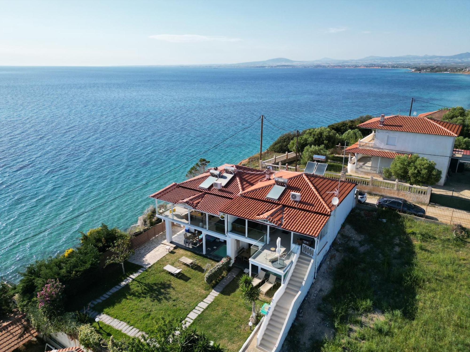 Thea Suites Potidea Nea Poteidaia Esterno foto