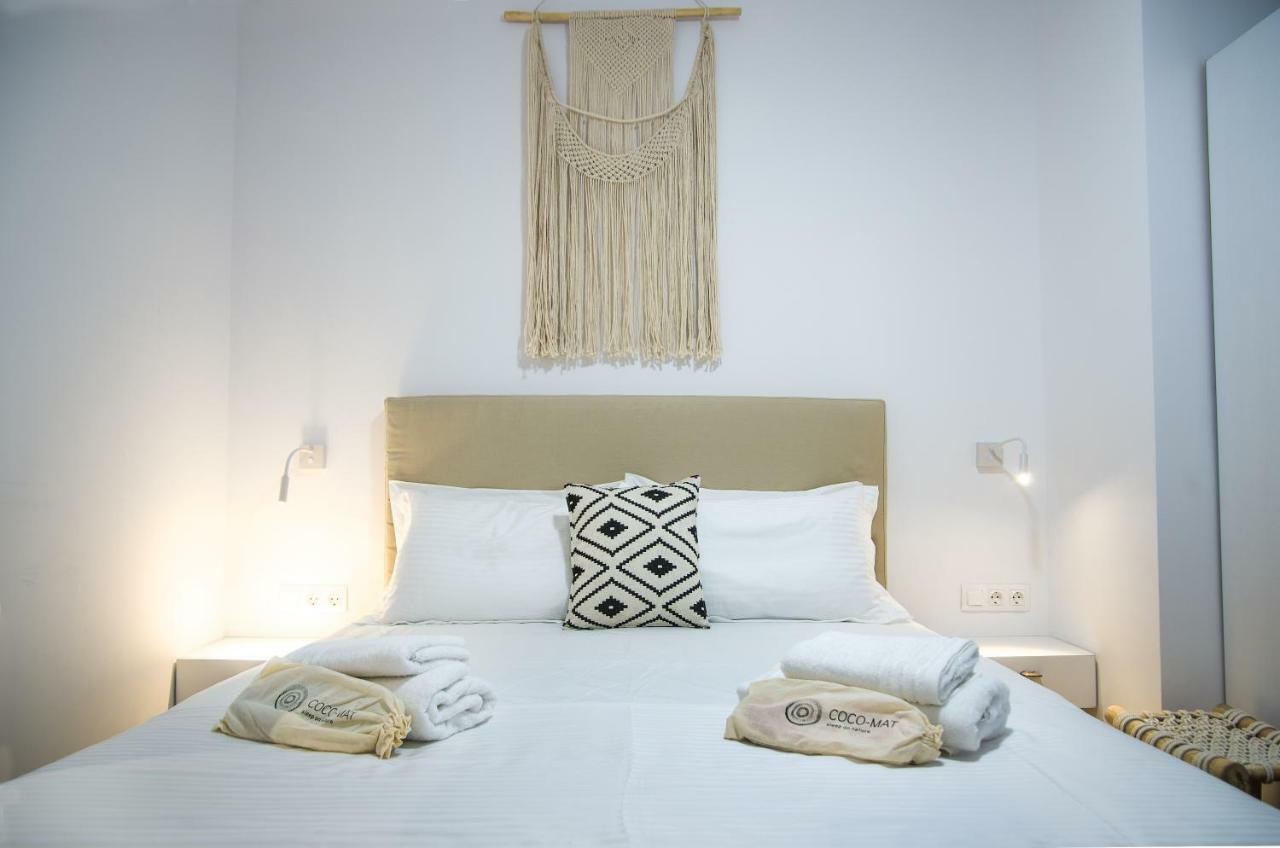 Thea Suites Potidea Nea Poteidaia Esterno foto