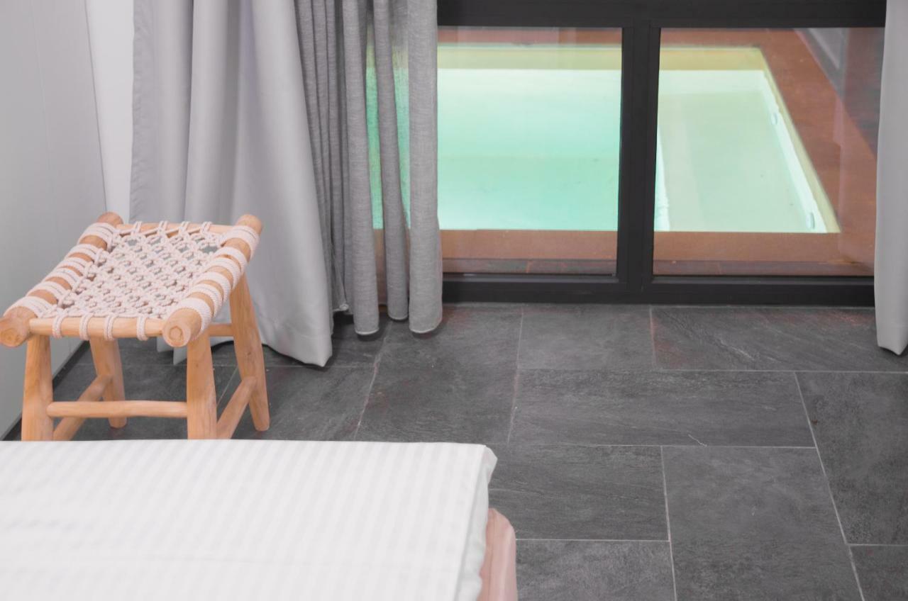 Thea Suites Potidea Nea Poteidaia Esterno foto